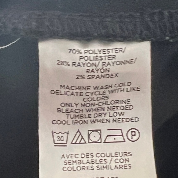 Gorgeous Black Square Neck Ann Taylor Top Medium - Picture 6 of 6